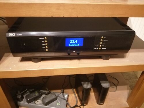 Полный усилитель MC701