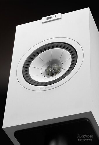 kef3.jpg.6b5ecc5e788b97fd36fc0fc5c773de9c.jpg